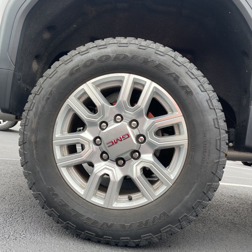 2023 GMC Sierra 2500HD SLT