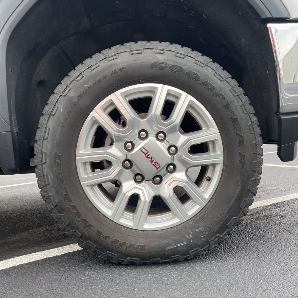 2023 GMC Sierra 2500HD SLT
