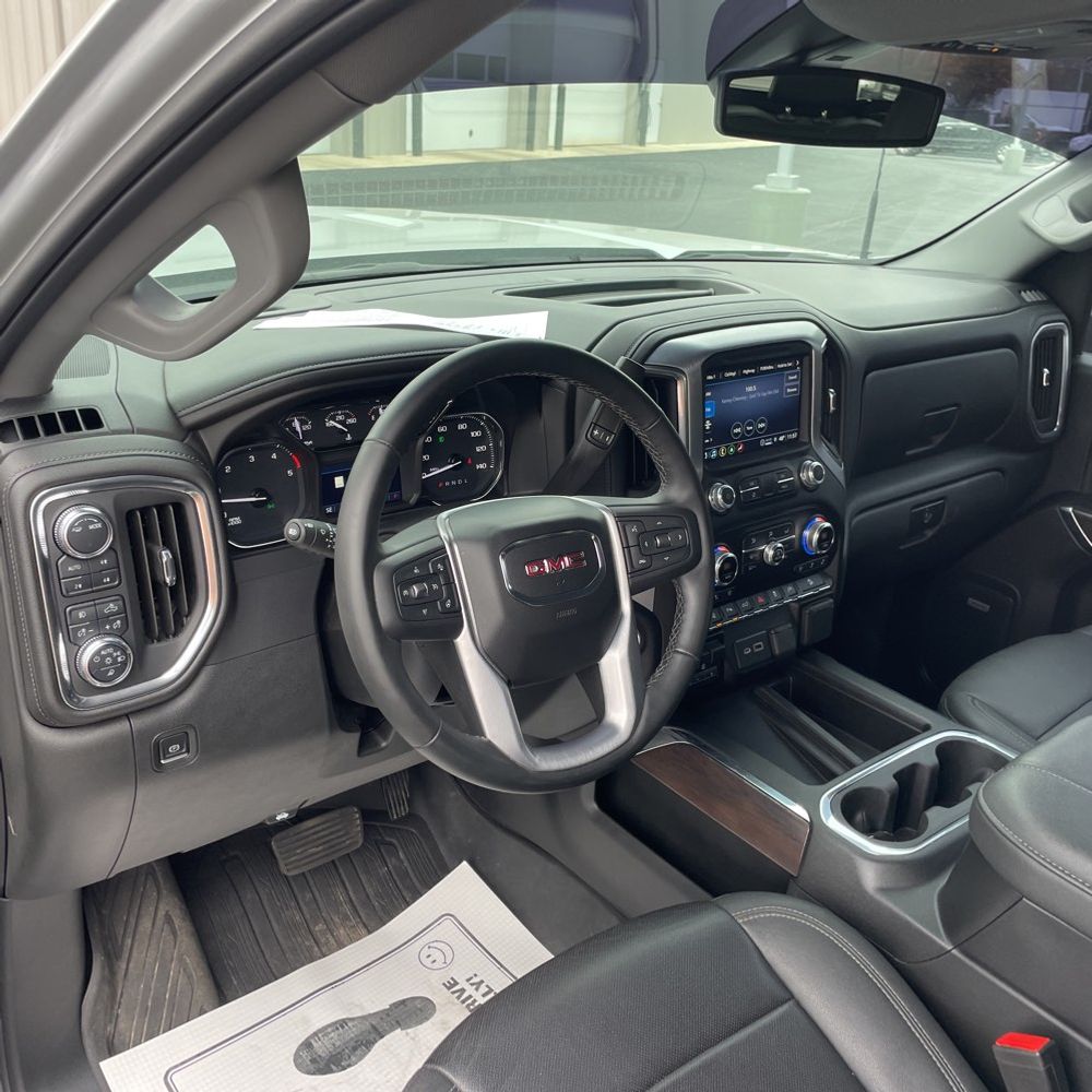 2023 GMC Sierra 2500HD SLT