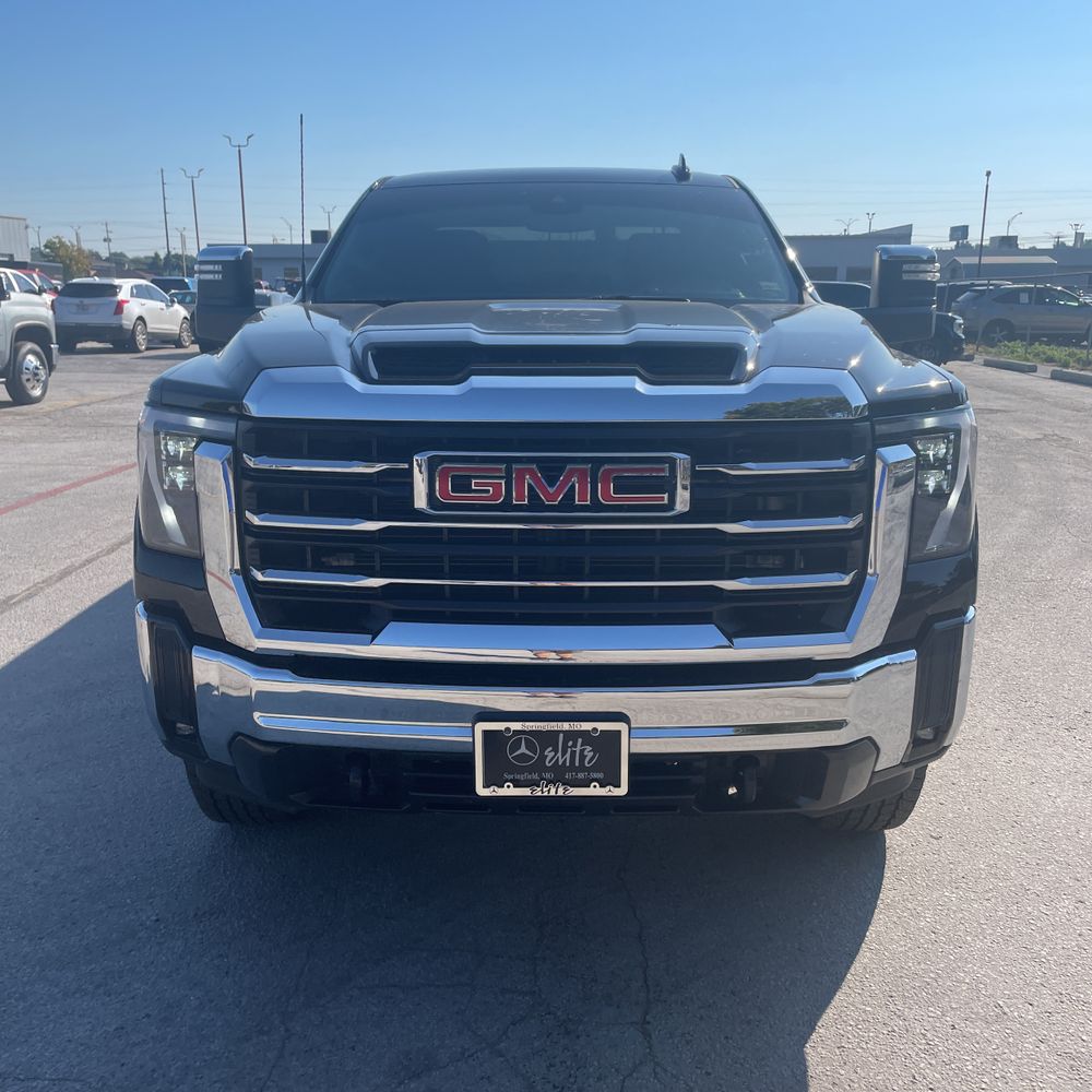 2024 GMC Sierra 2500 SLT
