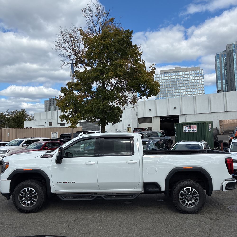 2023 GMC Sierra 2500HD AT4