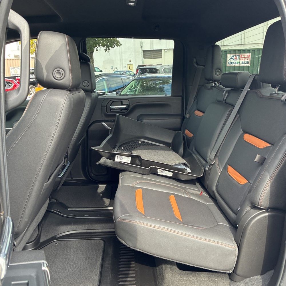2023 GMC Sierra 2500HD AT4