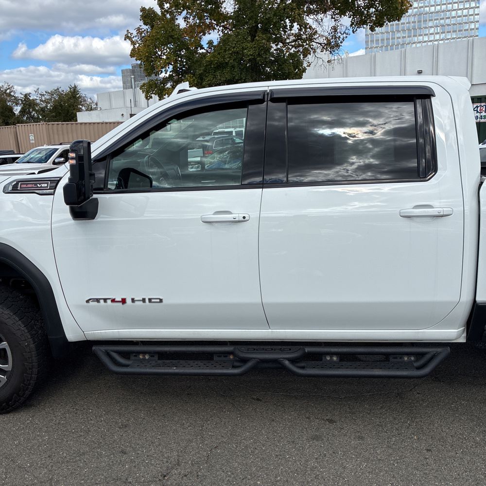 2023 GMC Sierra 2500HD AT4