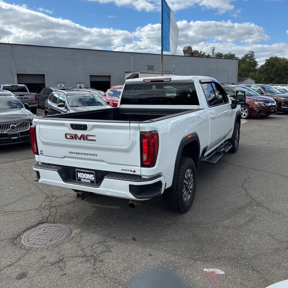 2023 GMC Sierra 2500HD AT4