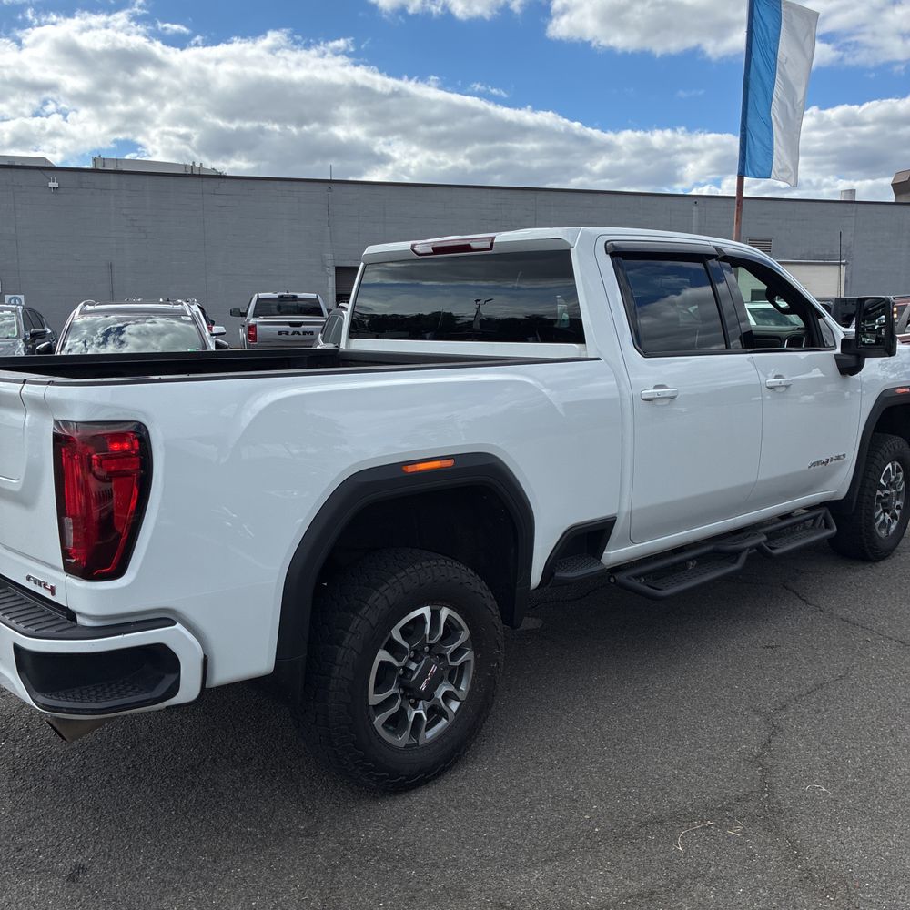 2023 GMC Sierra 2500HD AT4