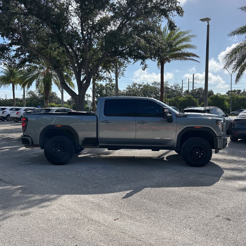 2024 GMC Sierra 2500HD AT4