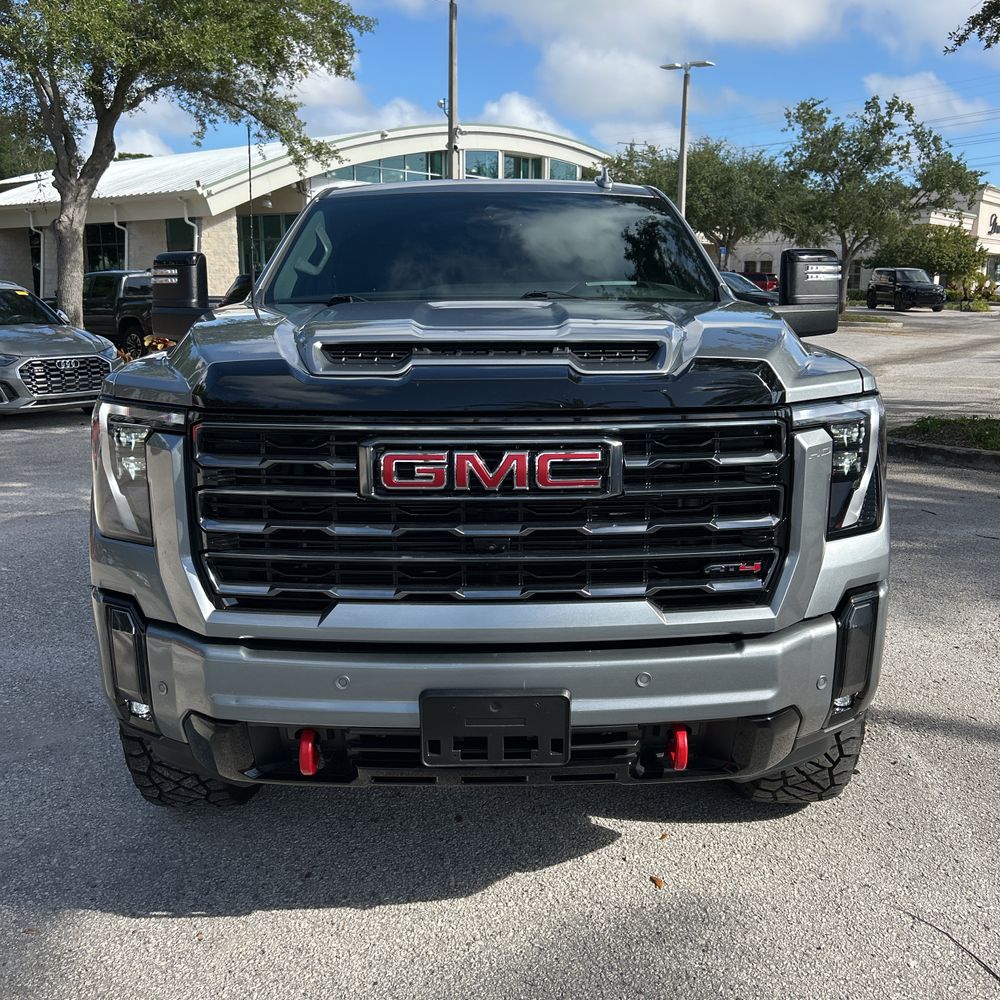 2024 GMC Sierra 2500HD AT4