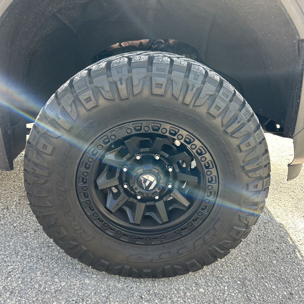 2024 GMC Sierra 2500HD AT4