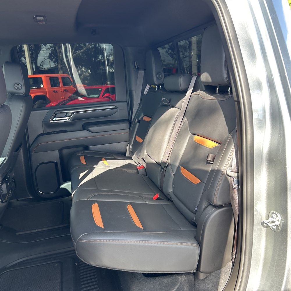 2024 GMC Sierra 2500HD AT4