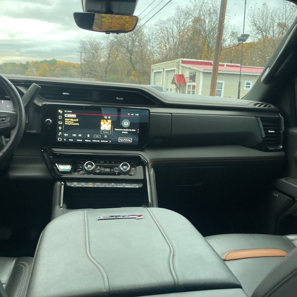 2024 GMC Sierra 2500 AT4