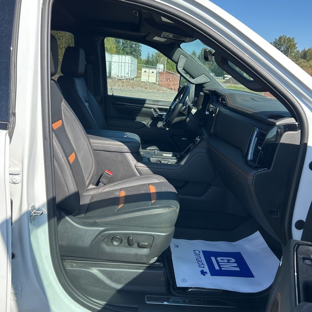 2024 GMC Sierra 2500 AT4