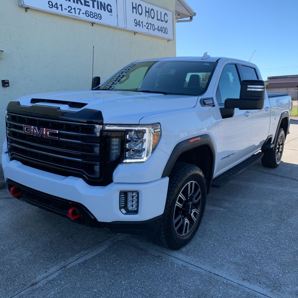 2023 GMC Sierra 2500HD AT4