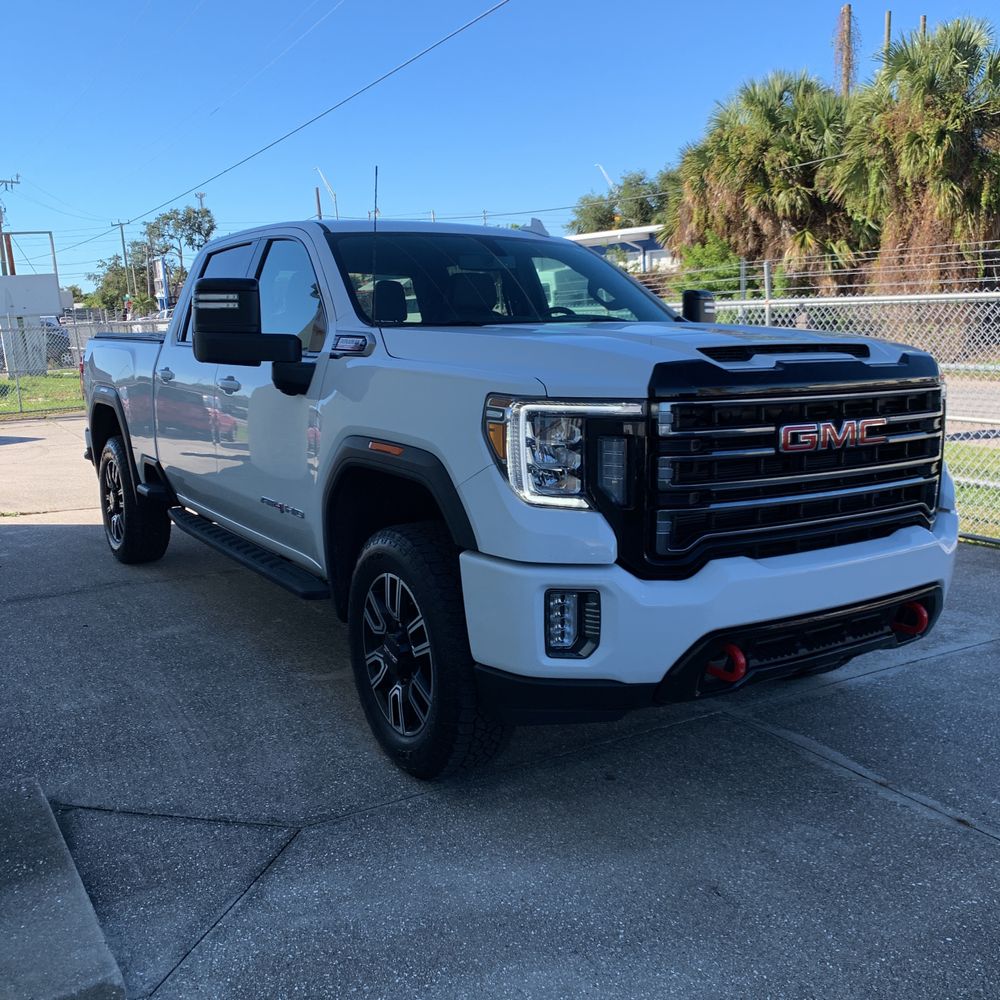 2023 GMC Sierra 2500HD AT4