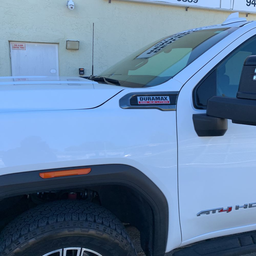 2023 GMC Sierra 2500HD AT4