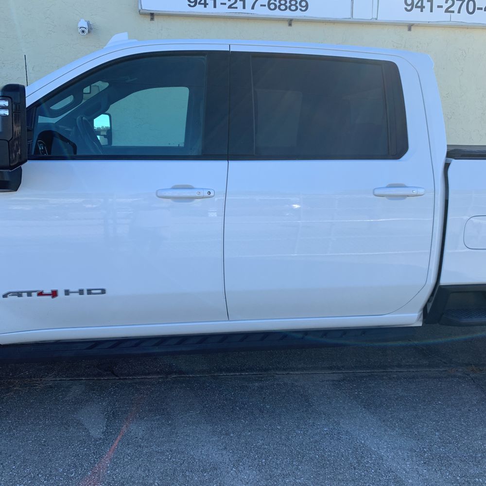 2023 GMC Sierra 2500HD AT4