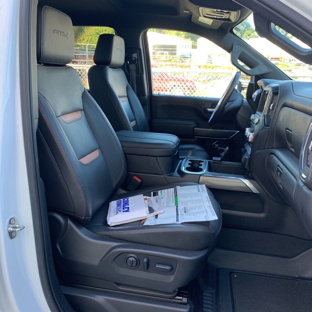 2023 GMC Sierra 2500HD AT4