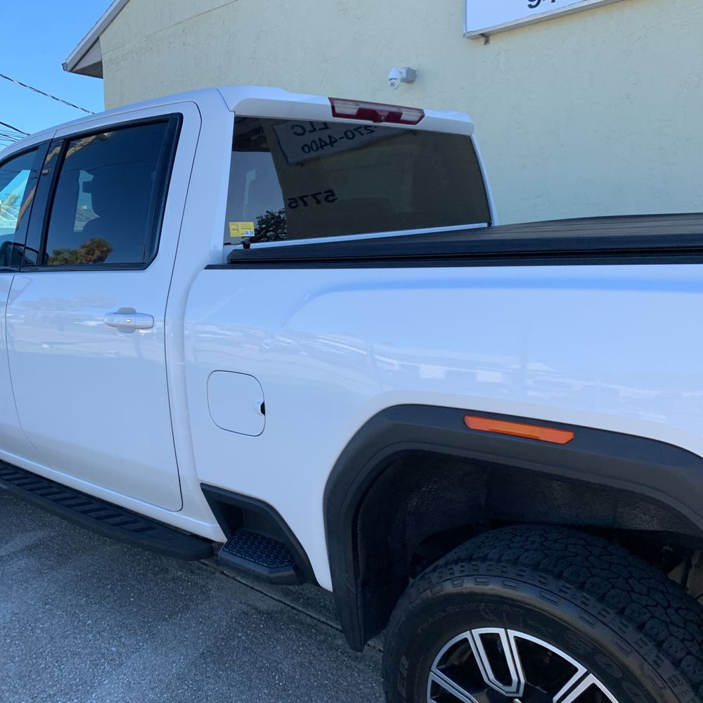 2023 GMC Sierra 2500HD AT4