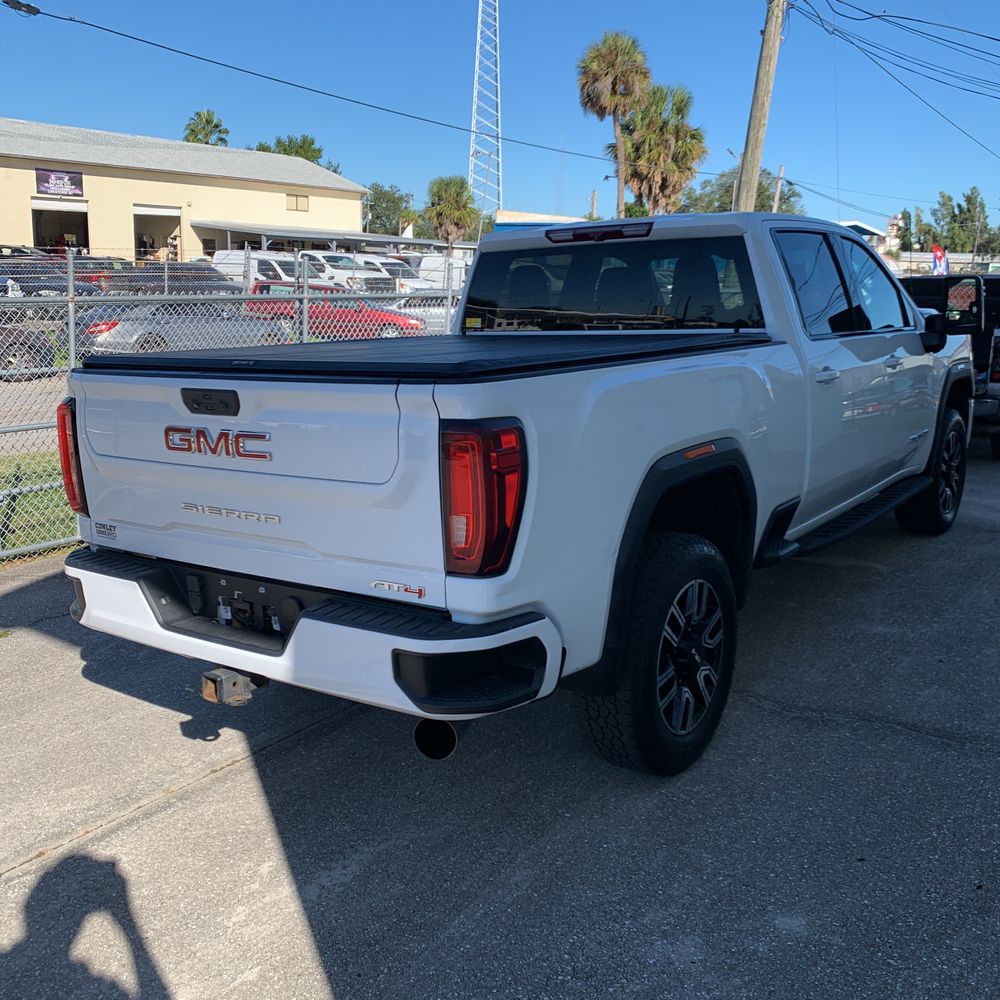 2023 GMC Sierra 2500HD AT4