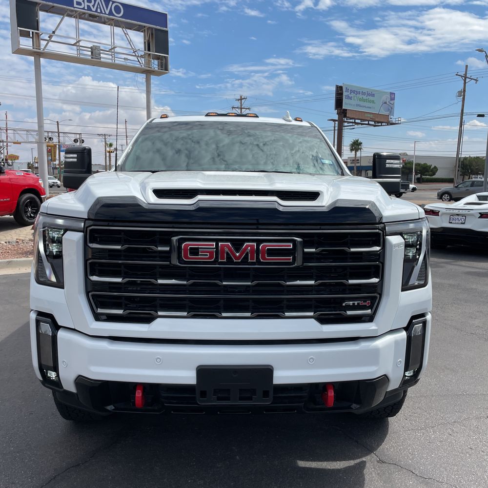 2024 GMC Sierra 2500HD AT4