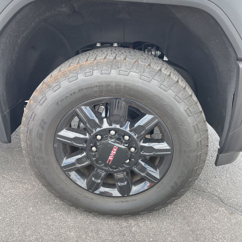 2024 GMC Sierra 2500HD AT4
