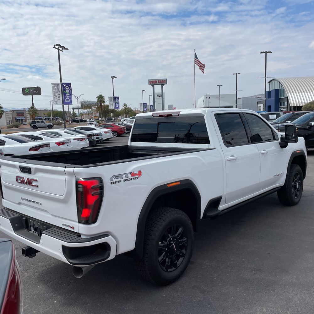 2024 GMC Sierra 2500HD AT4