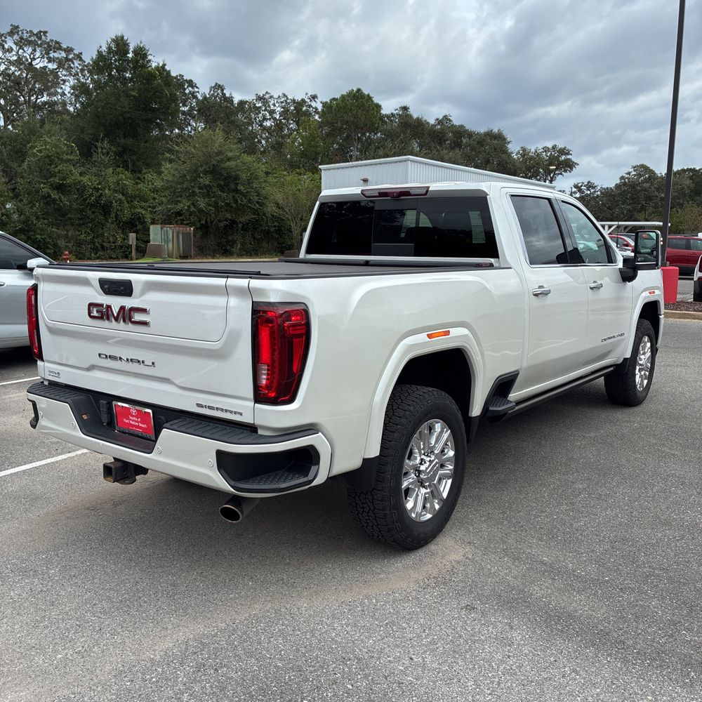 2022 GMC Sierra 2500HD Denali