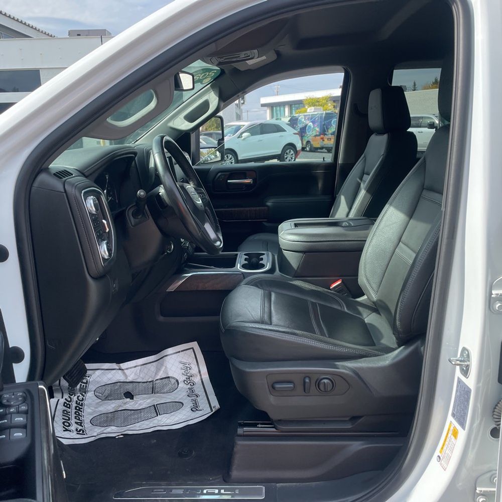 2022 GMC Sierra 2500HD Denali