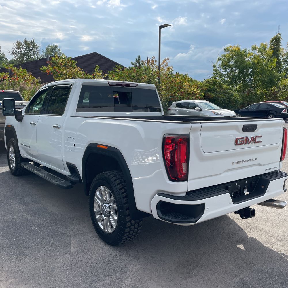 2022 GMC Sierra 2500HD Denali