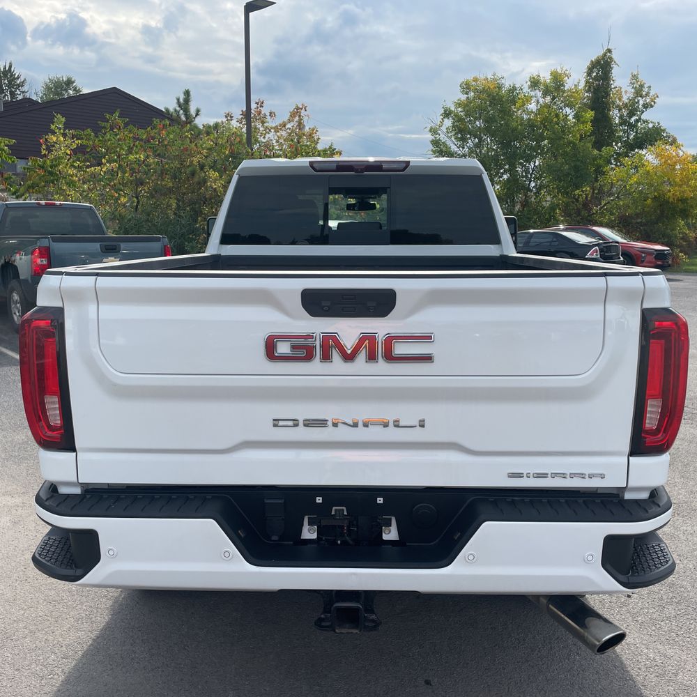 2022 GMC Sierra 2500HD Denali