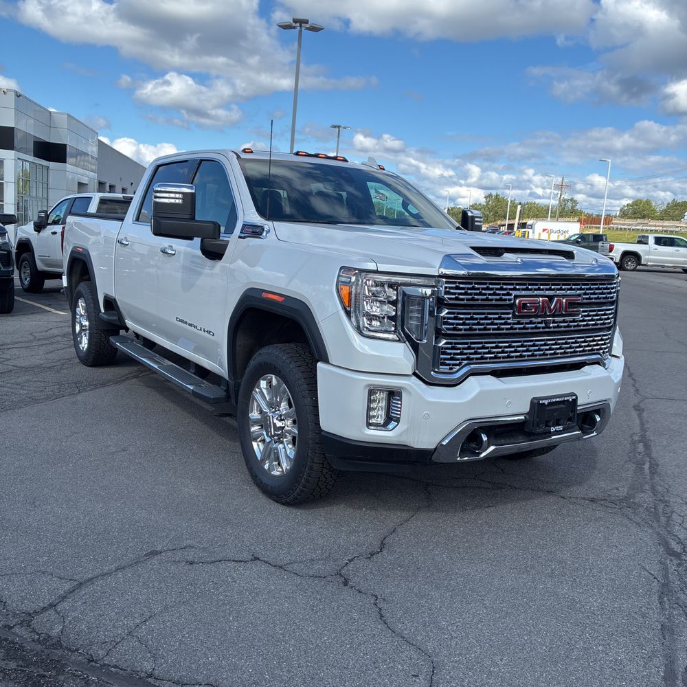 2023 GMC Sierra 2500HD Denali