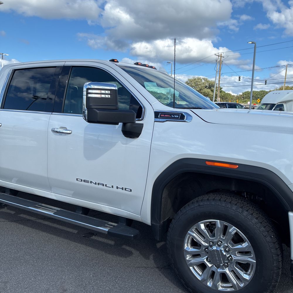 2023 GMC Sierra 2500HD Denali