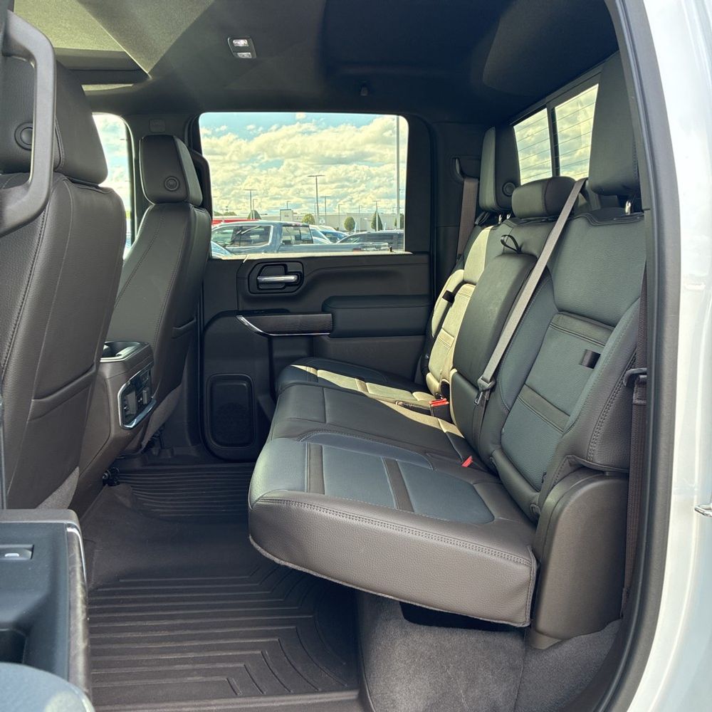 2023 GMC Sierra 2500HD Denali