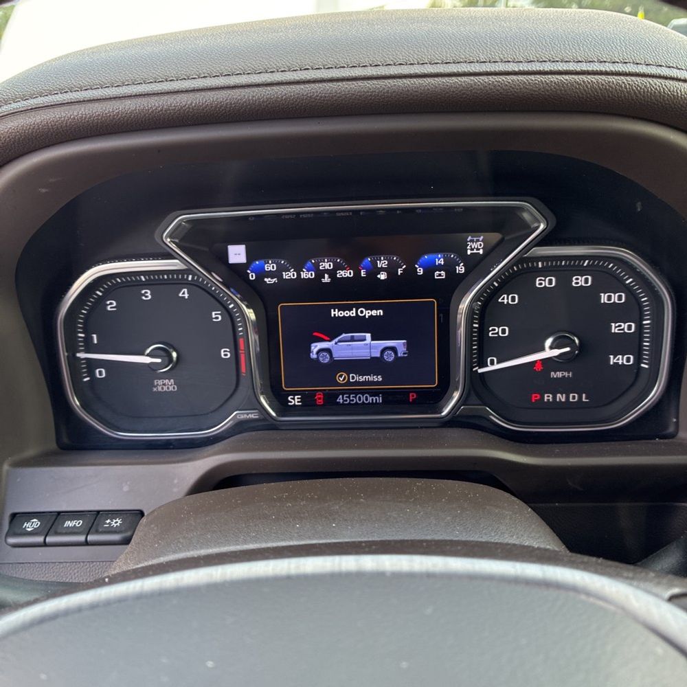 2023 GMC Sierra 2500HD Denali