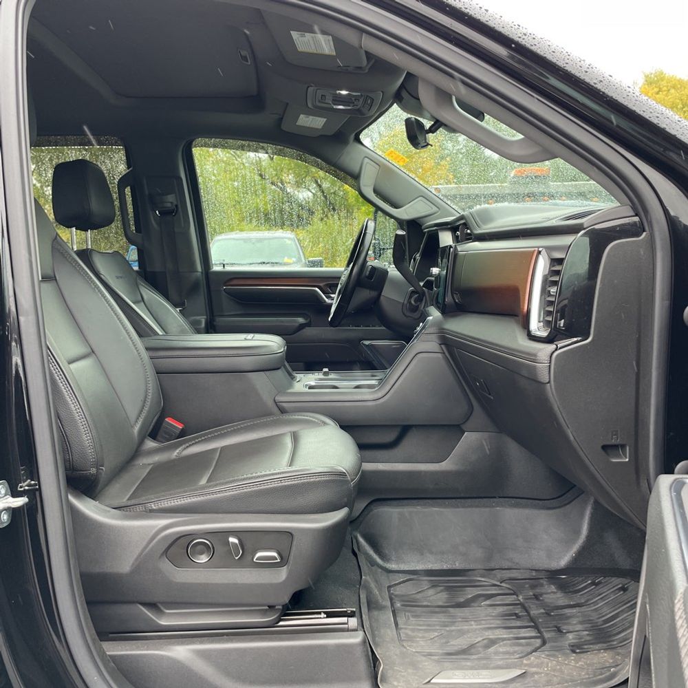 2024 GMC Sierra 2500HD Denali