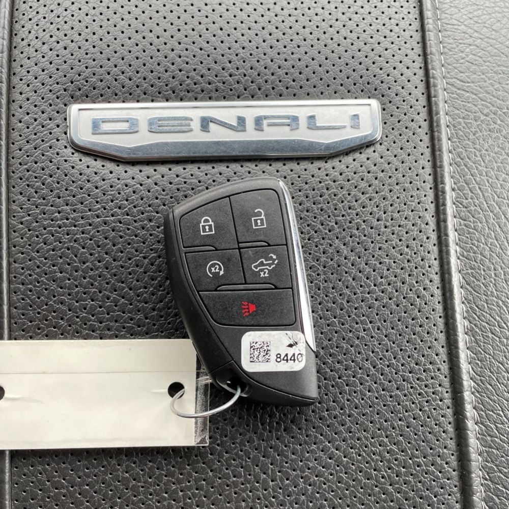 2024 GMC Sierra 2500HD Denali