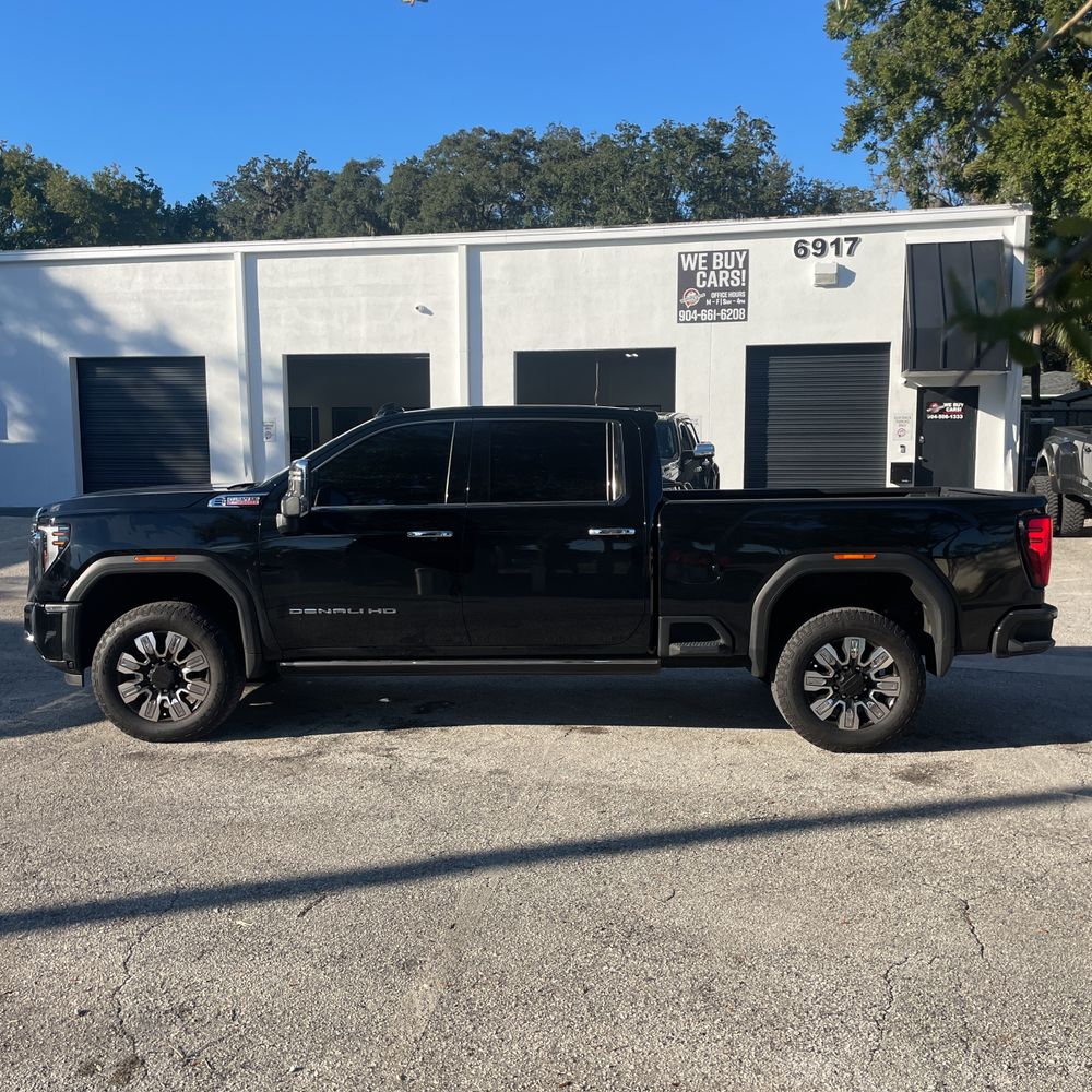 2024 GMC Sierra 2500 Denali