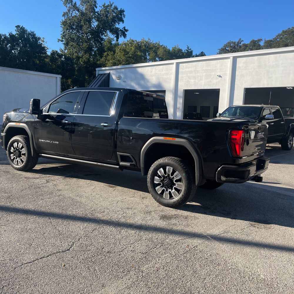 2024 GMC Sierra 2500 Denali