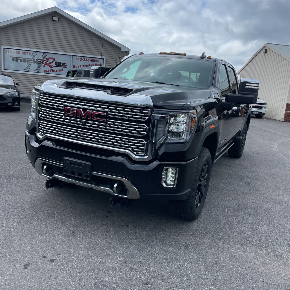 2023 GMC Sierra 2500HD Denali