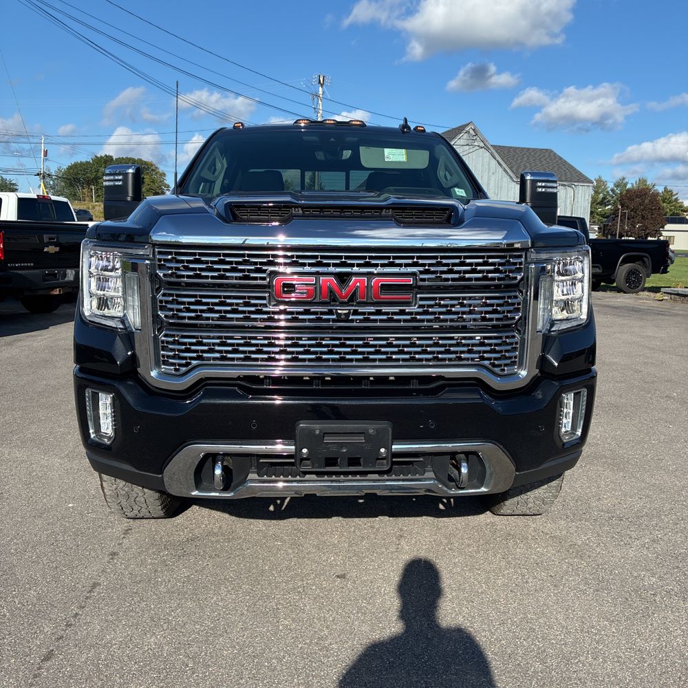 2023 GMC Sierra 2500HD Denali