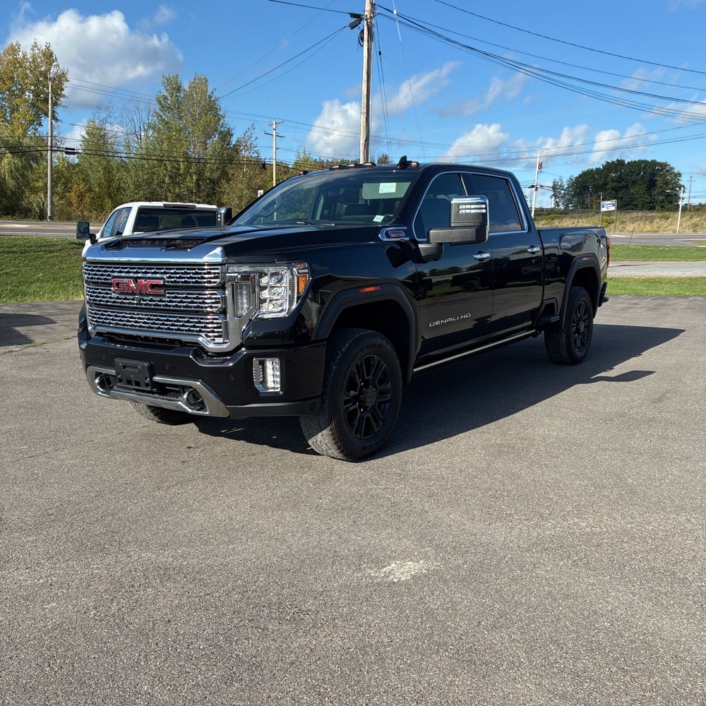 2023 GMC Sierra 2500HD Denali