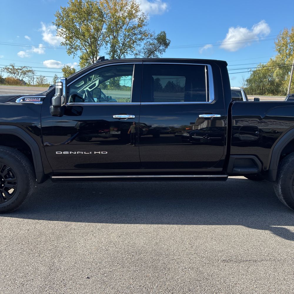 2023 GMC Sierra 2500HD Denali