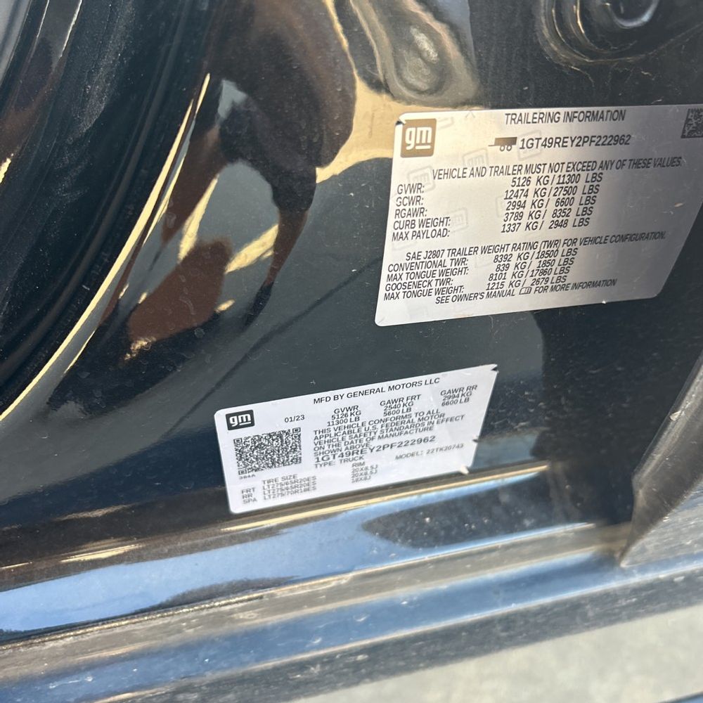 2023 GMC Sierra 2500HD Denali
