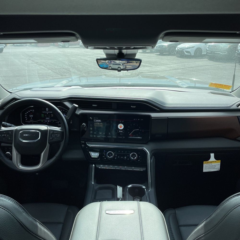 2024 GMC Sierra 2500HD Denali