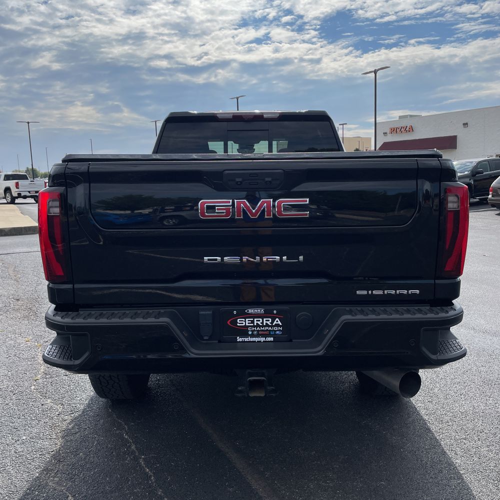 2024 GMC Sierra 2500HD Denali
