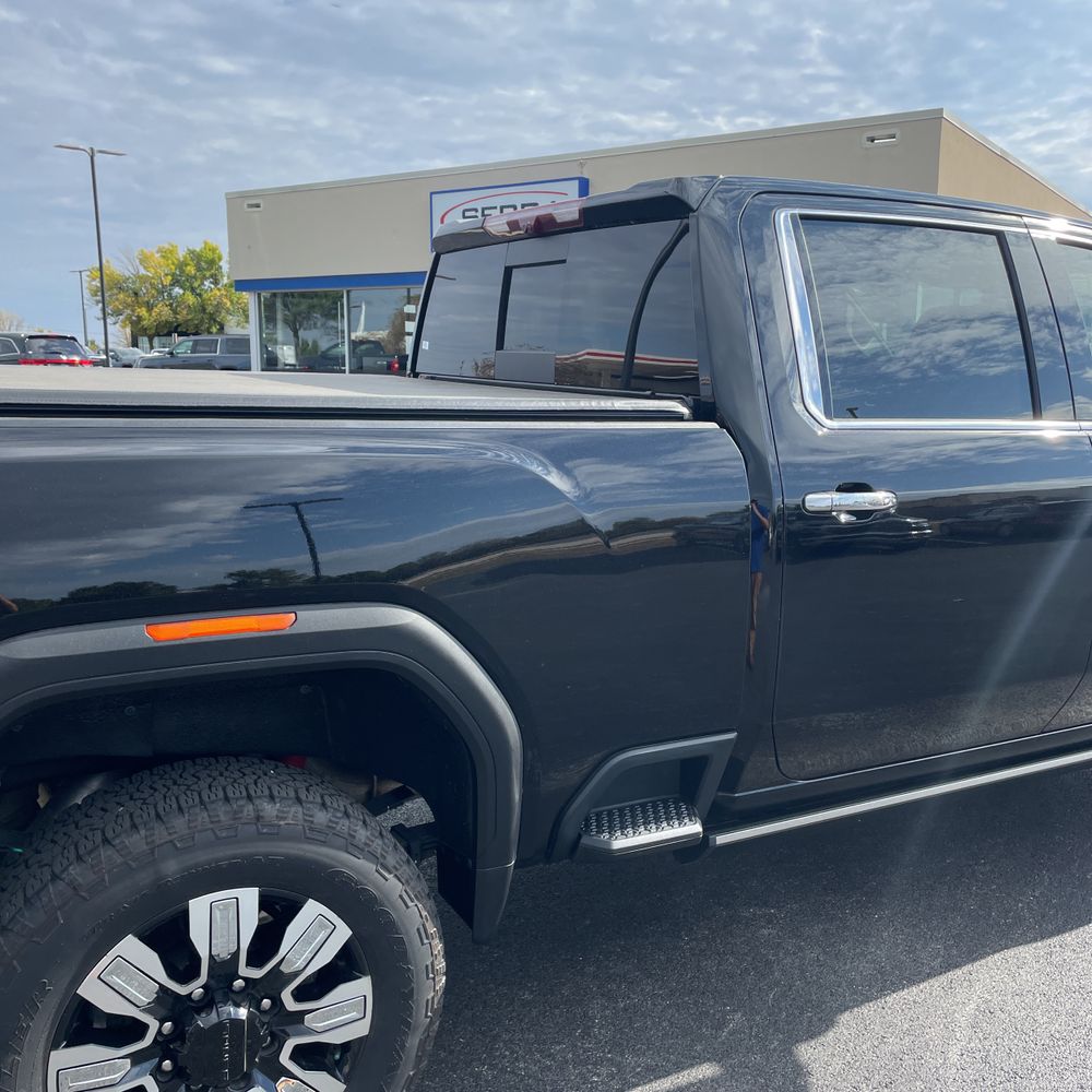 2024 GMC Sierra 2500HD Denali