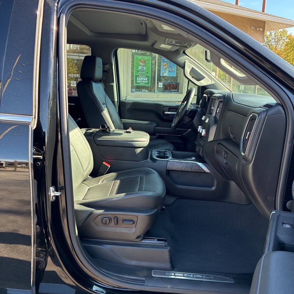 2023 GMC Sierra 2500 Denali