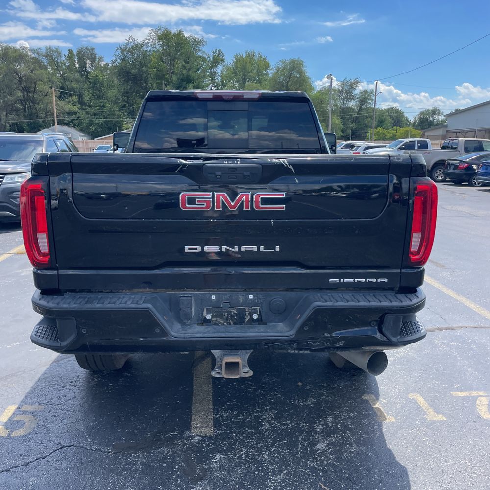 2022 GMC Sierra 2500HD Denali