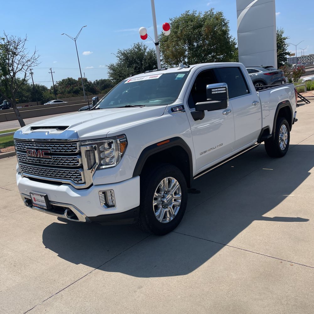 2023 GMC Sierra 2500HD Denali