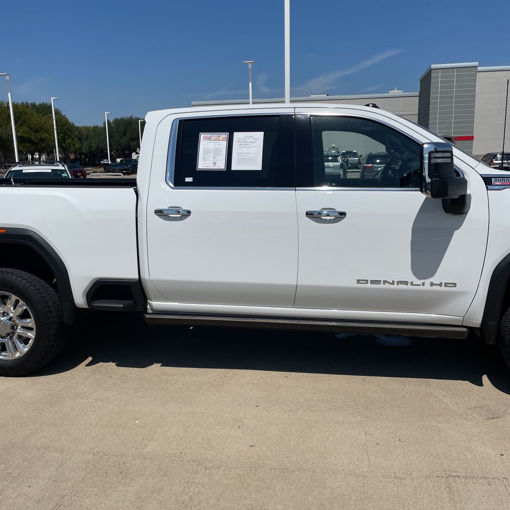 2023 GMC Sierra 2500HD Denali