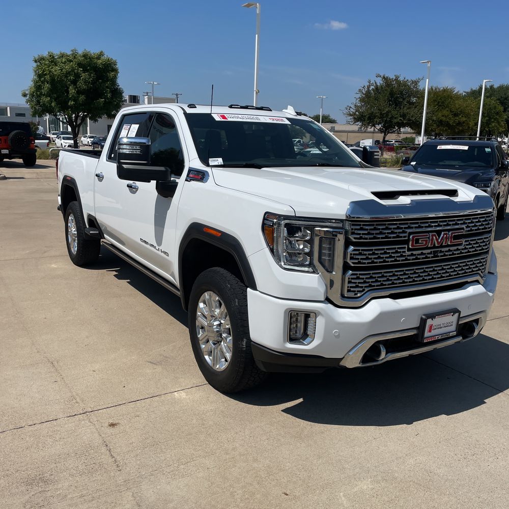 2023 GMC Sierra 2500HD Denali